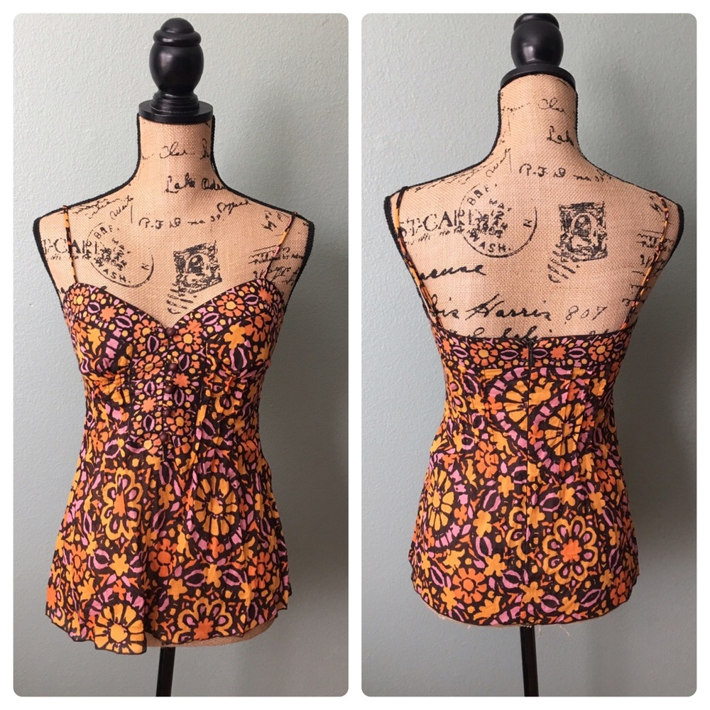 Trina Turk size 0 retro floral tank top!